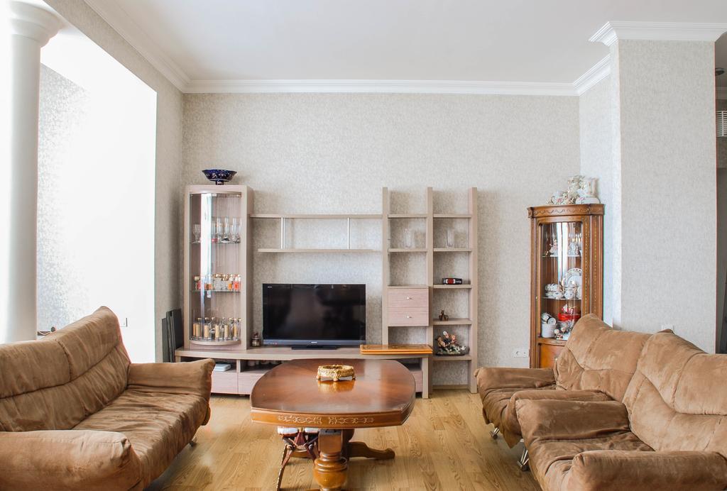 Dako Apartment Tbilisi Esterno foto